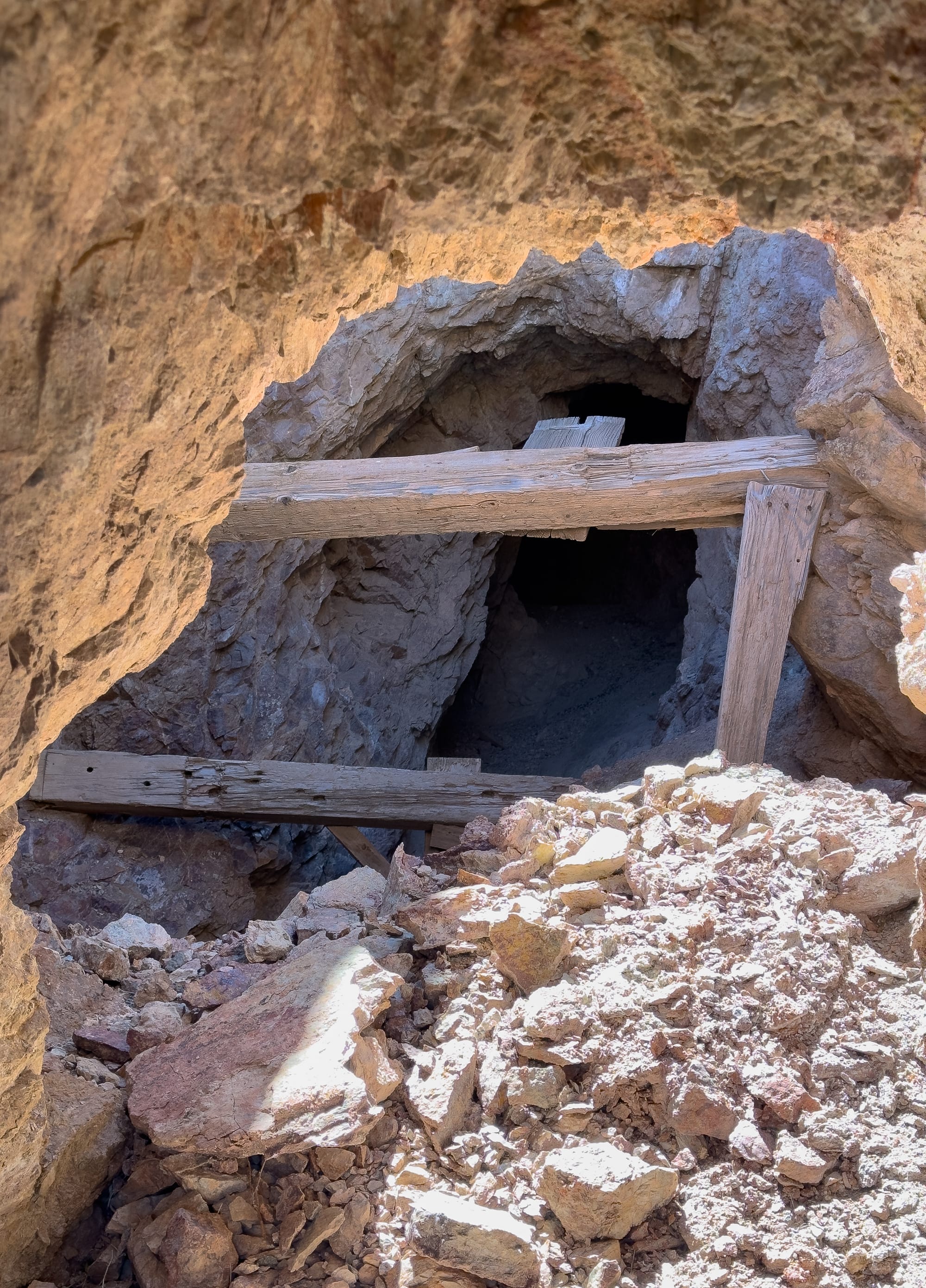 American Mine, Ibex Hills