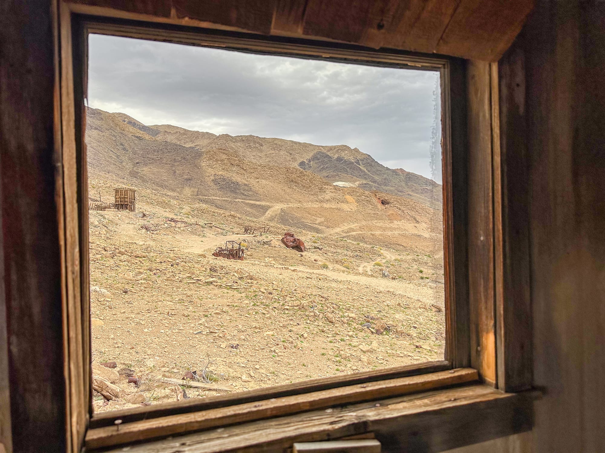 Rainy day at the Queen of Sheba Mine